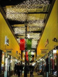 0041595001381993633_2