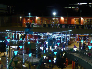 0150763001379380134_1