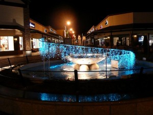 0299850001381993858_1